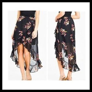 Floral black hi-low skirt - L